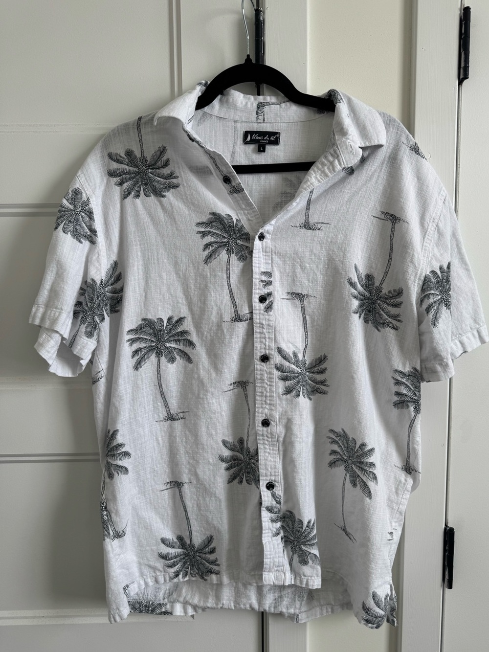 Blanc Du Nil Palm Tree Men’s Casual Button Up Short Sleeve Shirt | 100% Cotton